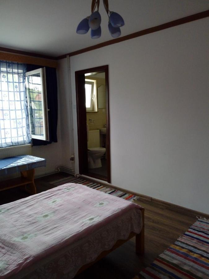 Ibolya-Imola Bed & Breakfast Praid Exterior foto