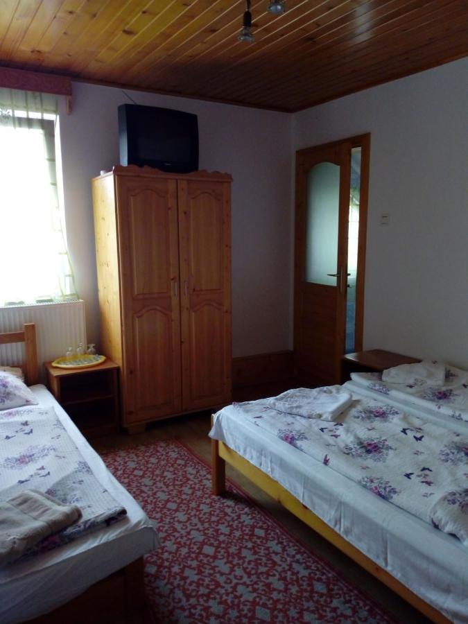 Ibolya-Imola Bed & Breakfast Praid Exterior foto
